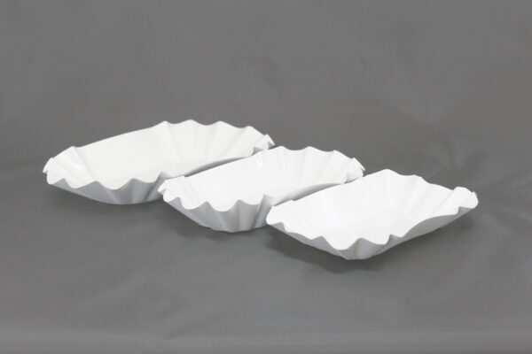 Pappschalen 9 x 14 x 3 cm weiß